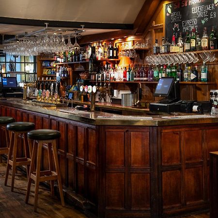 The Red Lion & Manor House Hotel Burnsall Buitenkant foto