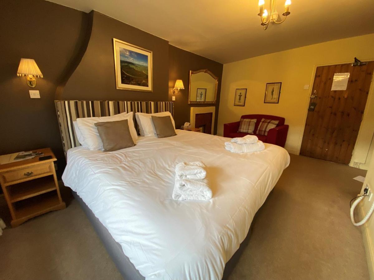 The Red Lion & Manor House Hotel Burnsall Buitenkant foto