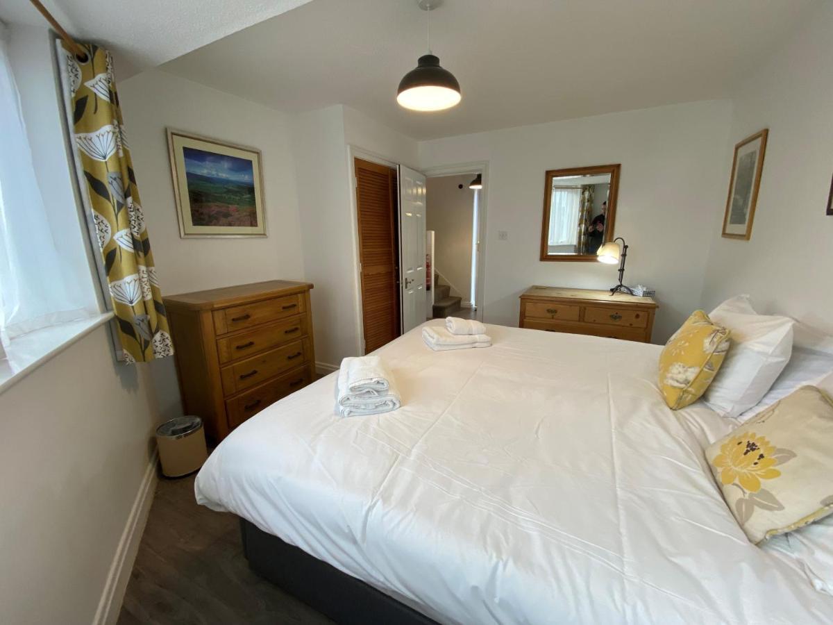 The Red Lion & Manor House Hotel Burnsall Buitenkant foto