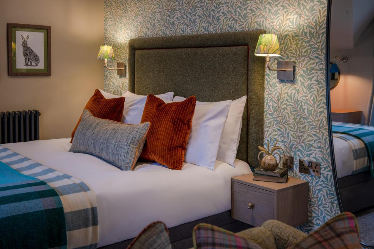 The Red Lion & Manor House Hotel Burnsall Buitenkant foto