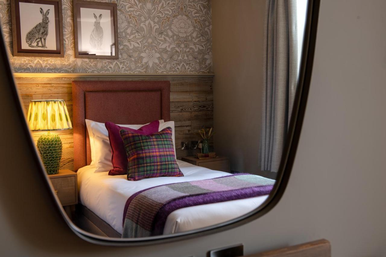 The Red Lion & Manor House Hotel Burnsall Buitenkant foto